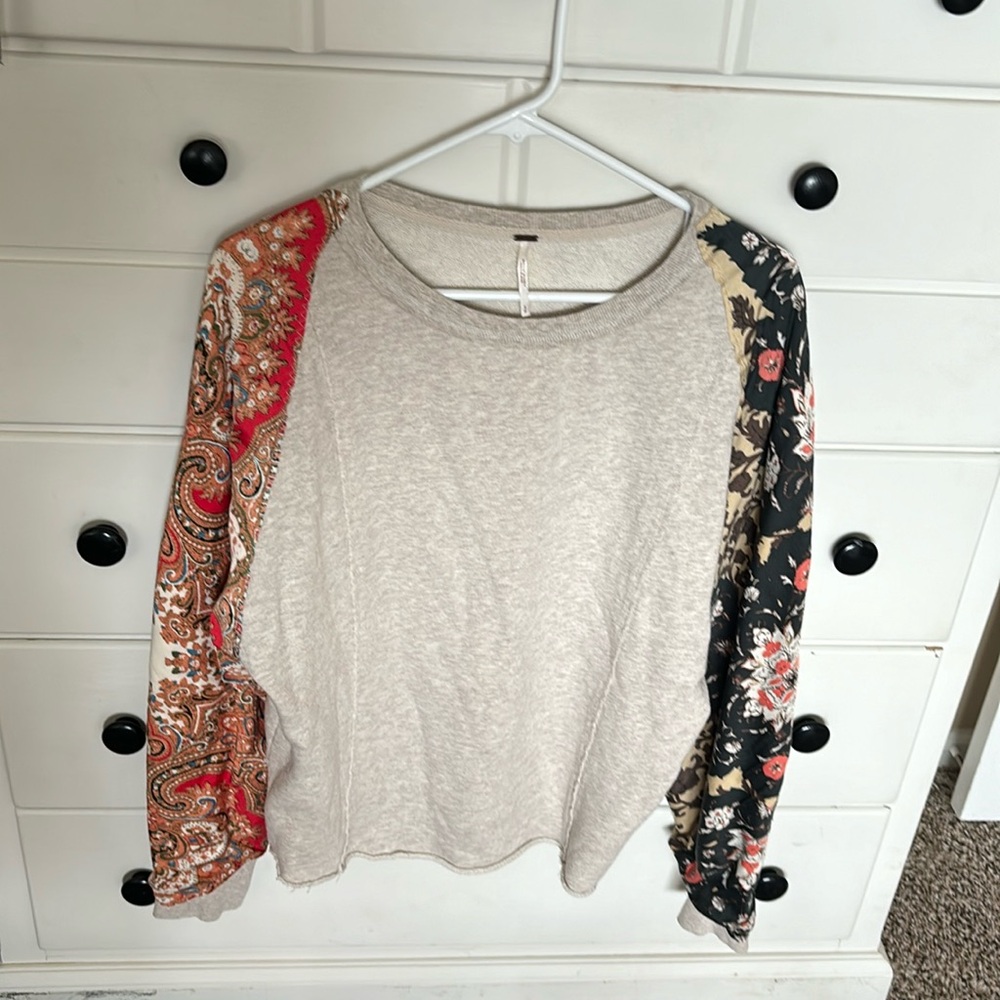 Free People Top Dual Tone Sleeve